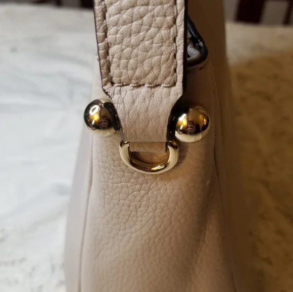 ⚜️ Kate Spade Charles Street Small Haven Purse - $175
